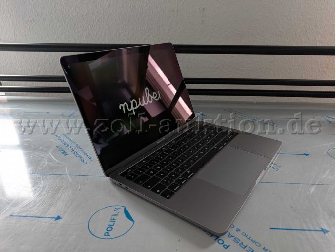 MacBook Vorderansicht