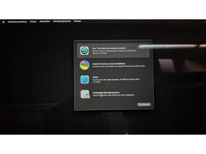 1 Apple, MacBook Pro, A2338, M1, 13,3" (ca. 33,78cm), Originalware – foto 2 – kavel bij Zoll-Auktion, Frankfurt am Main