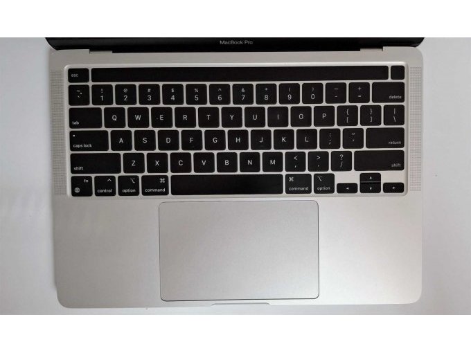 1 Apple, MacBook Pro, A2338, M1, 13,3" (ca. 33,78cm), Originalware – foto 4 – kavel bij Zoll-Auktion, Frankfurt am Main