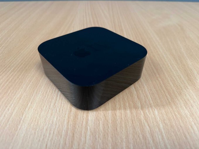 Apple TV 4K (2. Generation) 32GB Modellnummer A1842
Ansicht von vorne