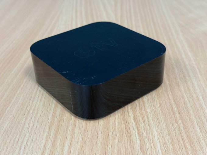 Apple TV 4K (1. Generation) 32GB Modellnummer A1842
Vorderansicht