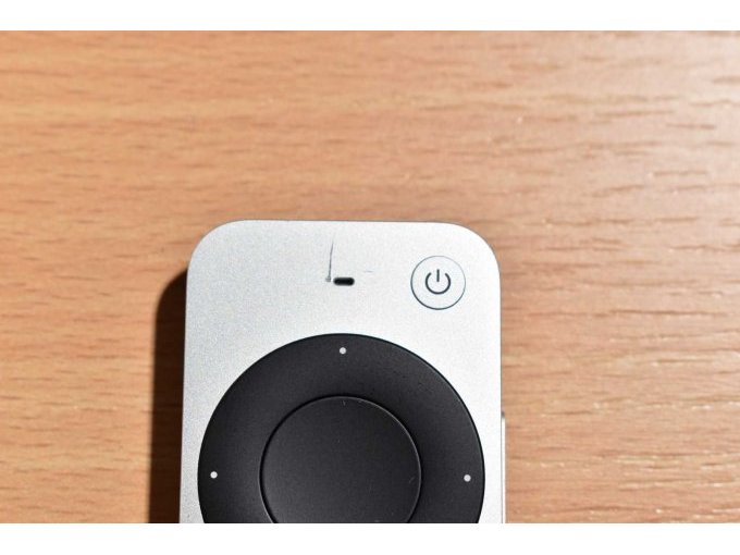 Apple TV 4K (2. Generation) 32GB Modellnummer A2169
Detailaufnahme Fernbedienung