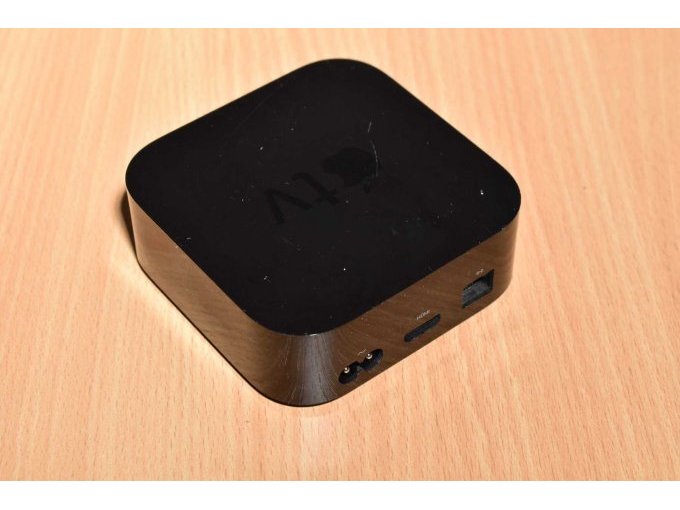 Apple TV 4K (2. Generation) 32GB Modellnummer A2169
Ansicht von hinten