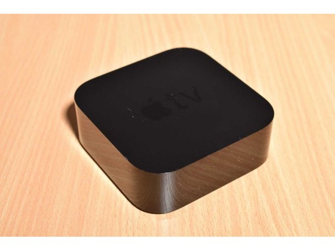 Apple TV 4K (2. Generation) 32GB Modellnummer A2169
Ansicht von vorne