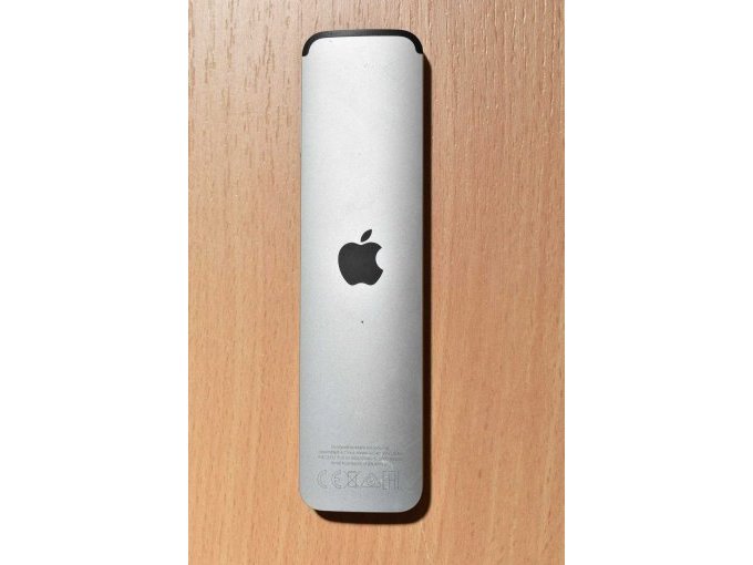 Apple TV 4K (2. Generation) 32GB Modellnummer A2169
Fernbedienung von hinten