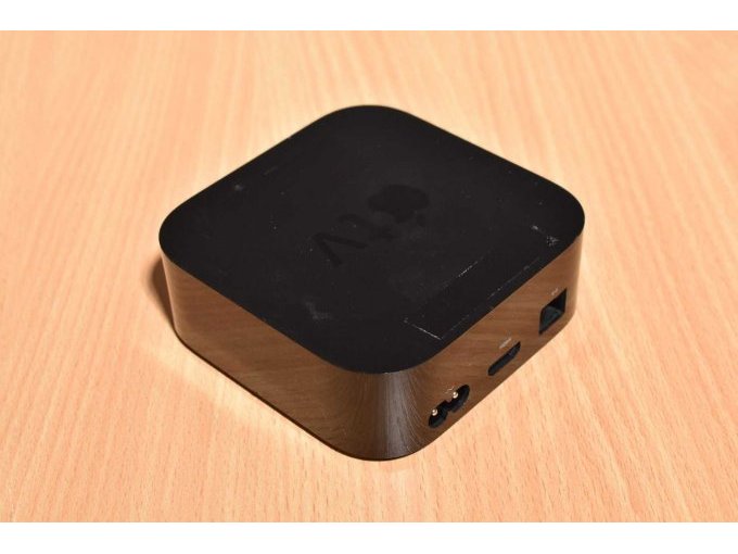 Apple TV 4K (2. Generation) 32GB Modellnummer A2169
Ansicht von hinten