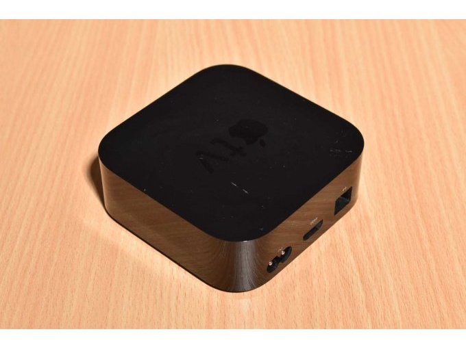 Apple TV 4K (2. Generation) 32GB Modellnummer A2169
Ansicht von hinten