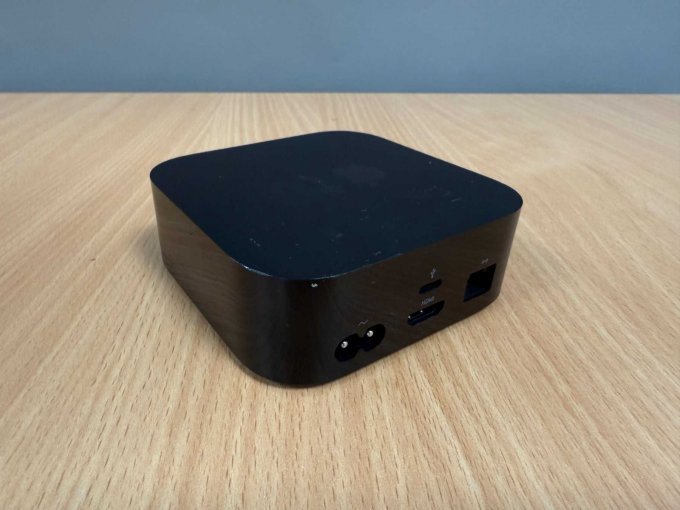 Apple TV HD (4. Generation) 32GB Modellnummer A1625
Ansicht von hinten