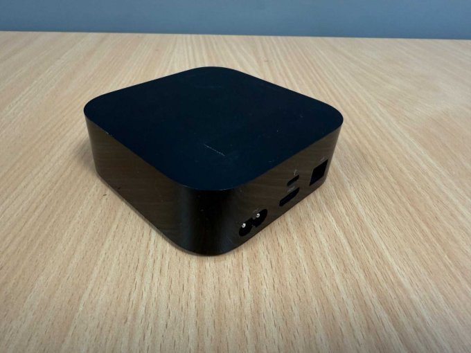 Apple TV HD (4. Generation) 32GB Modellnummer A1625
Ansicht von hinten