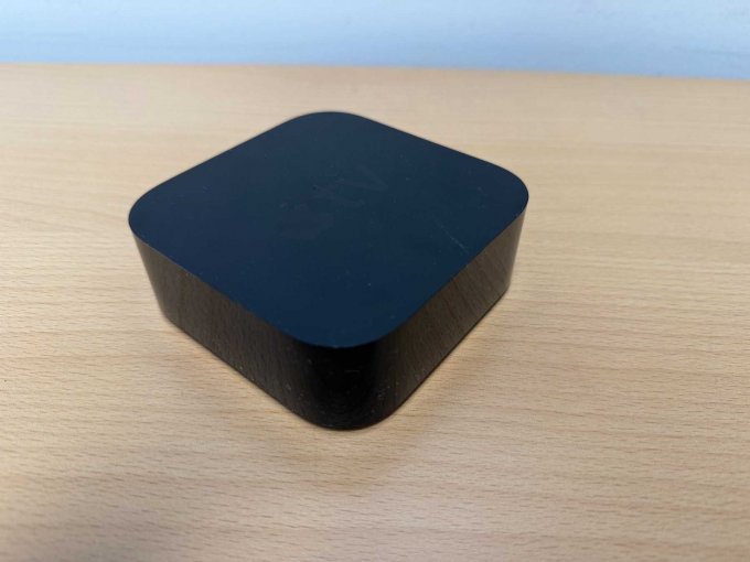 Apple TV HD (4. Generation) 32GB Modellnummer A1625
Ansicht von vorne
