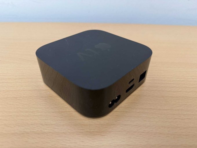 Apple TV HD (4. Generation) 32GB Modellnummer A1625
Ansicht von hinten