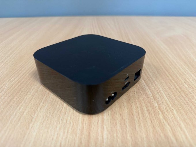 Apple TV HD (4. Generation) 32GB Modellnummer A1625
Rückansicht