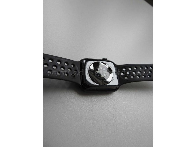 Modelbezeichnung auf der Rückseite mit Nike-Symbol