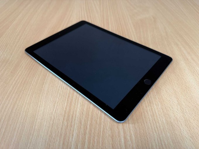 Apple iPad 6. Generation A1893 32 GB
Vorderansicht