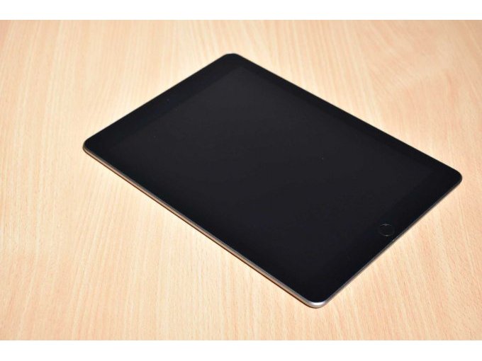 Apple iPad 6. Generation A1893 32 GB
Ansicht von vorne