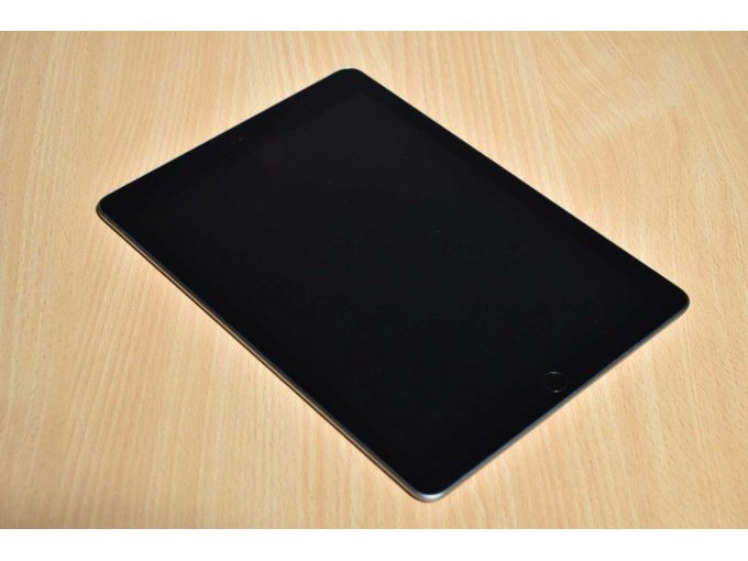 Apple iPad 6. Generation A1893 32 GB
Ansicht von vorne