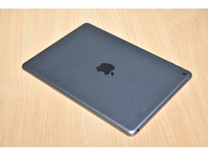 Apple iPad 6. Generation A1893 32 GB
Ansicht von hinten