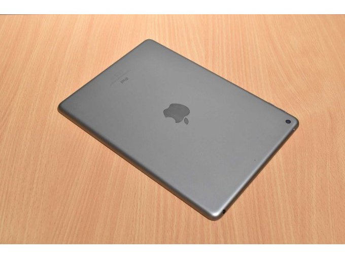 Apple iPad 6. Generation Rückseite oben