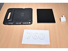 Apple iPad 6. Generation A1893 32 GB 9,7" (24,63cm)Gesamtansicht von vorne