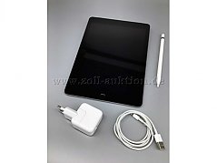 Apple IPad 6. Generation + Apple Pencil 1. Generation mit Adapter und Ladekabel