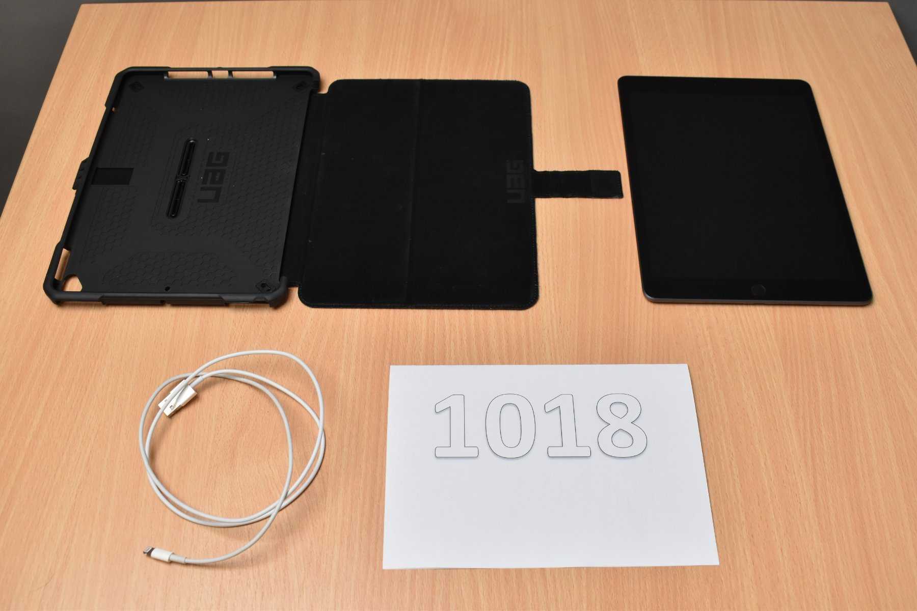 1 Apple iPad 7. Generation A2197 32 GB 10,2" (25,91cm)
