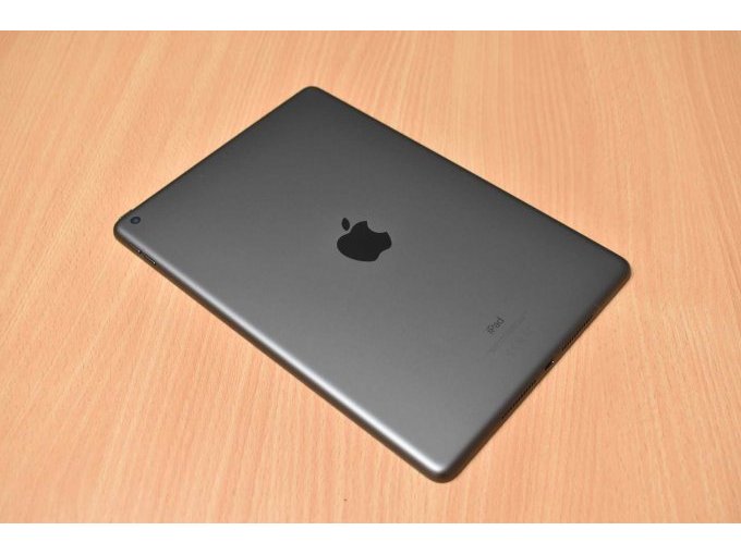 1 Apple iPad 7. Generation A2197 32 GB 10,2" (25,91cm) – foto 4 – kavel bij Zoll-Auktion, Lage