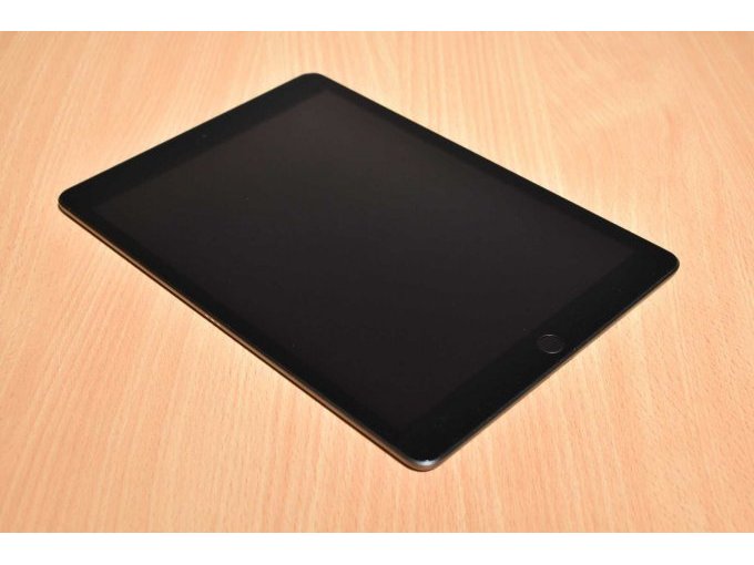 Apple iPad 8. Generation A2270 32 GB – 10,2" (25,91cm)
Ansicht von vorne
