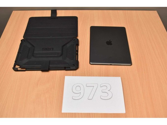 Apple iPad 8. Generation A2270 32 GB – 10,2" (25,91cm)
Gesamtansicht von hinten