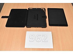 Apple iPad 8. Generation A2270 32 GB – 10,2" (25,91cm)
Gesamtansicht von vorne