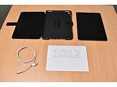 Apple iPad 8. Generation A2270 32 GB – 10,2" (25,91cm)
Gesamtansicht von vorne