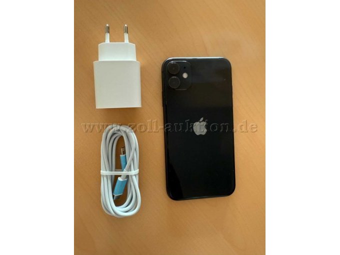 IPhone 11, Rückseite, inkl. Ladekabel