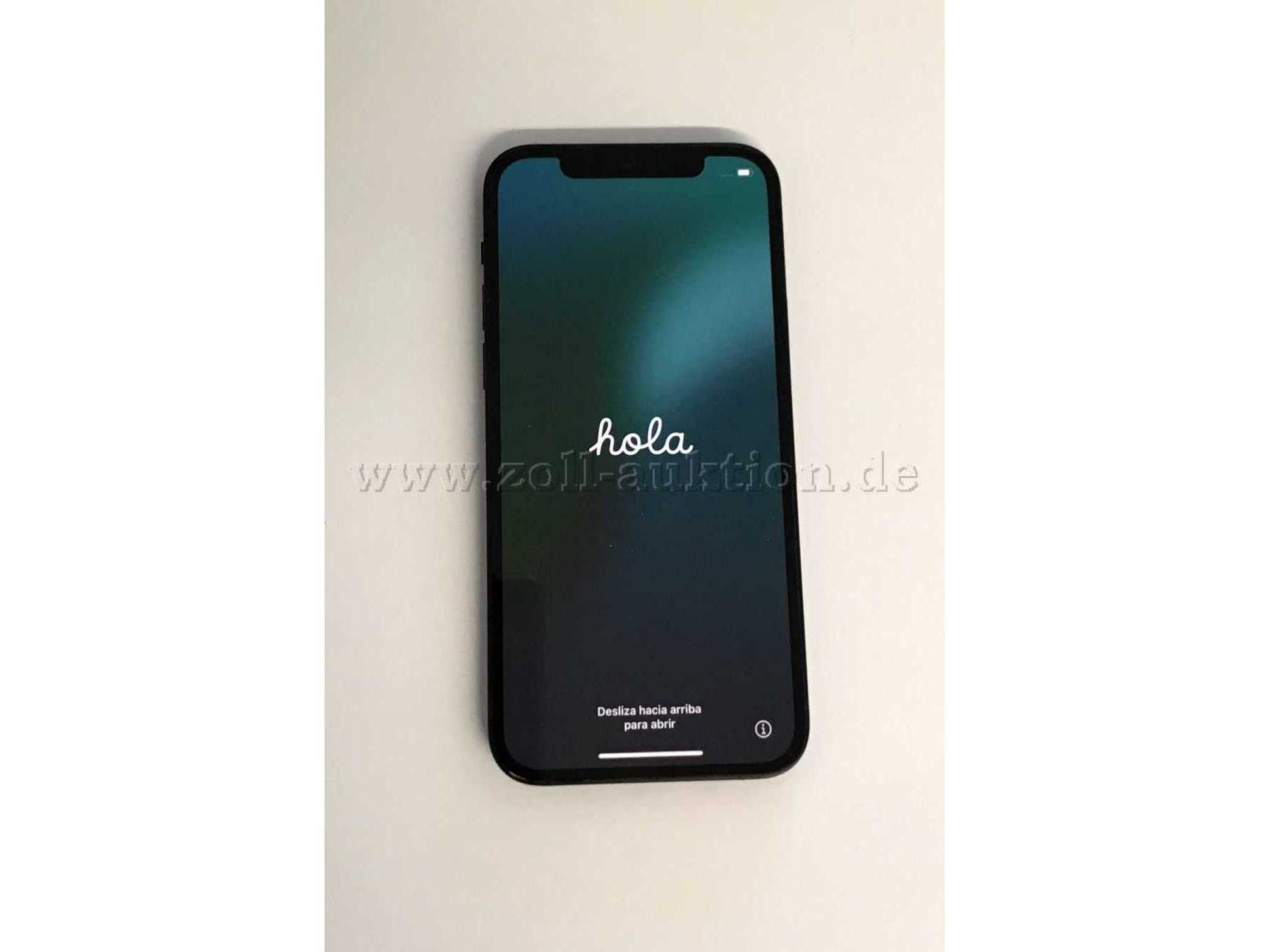 Apple iPhone 12 VS
