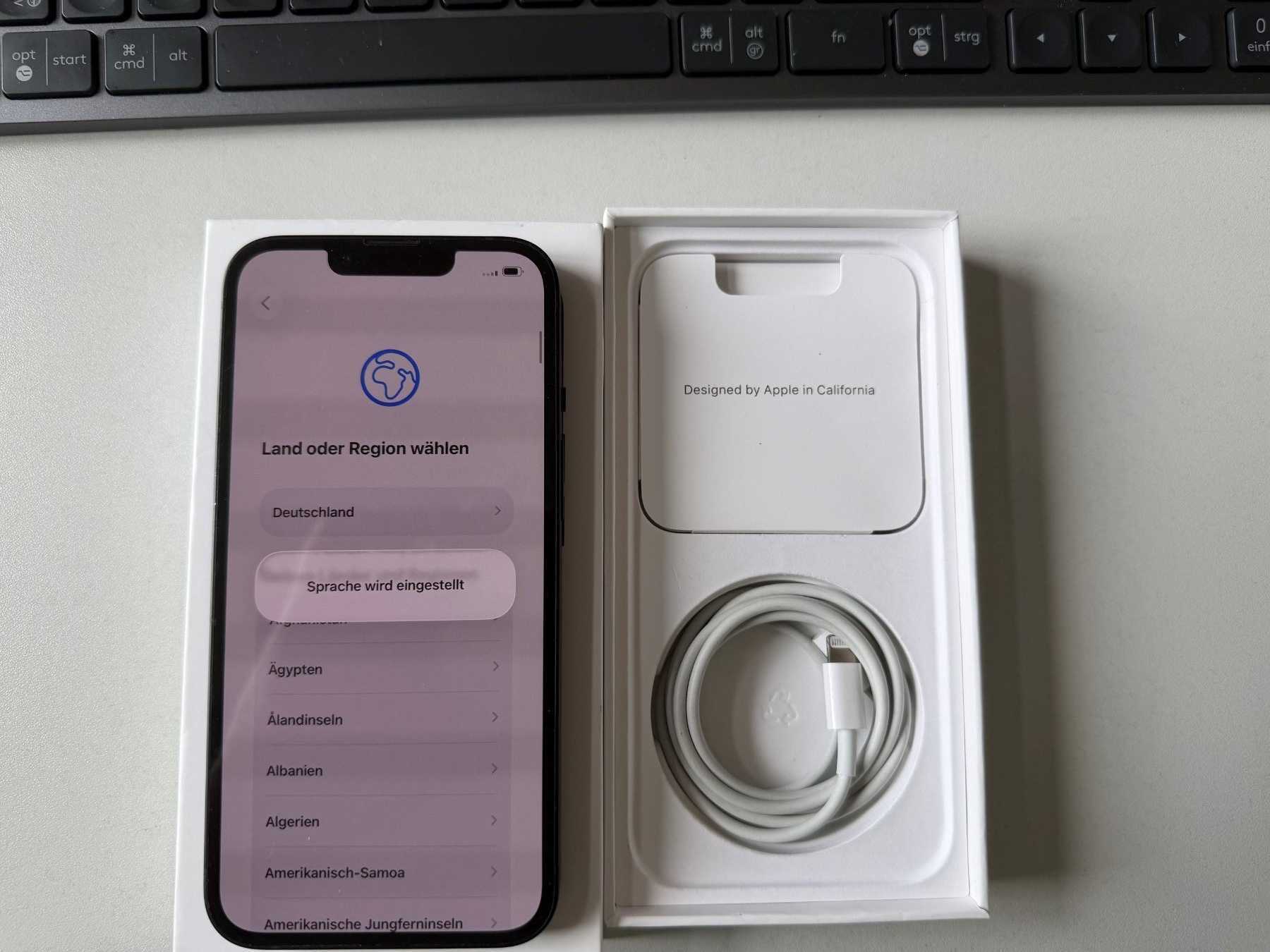 Apple iPhone 13
