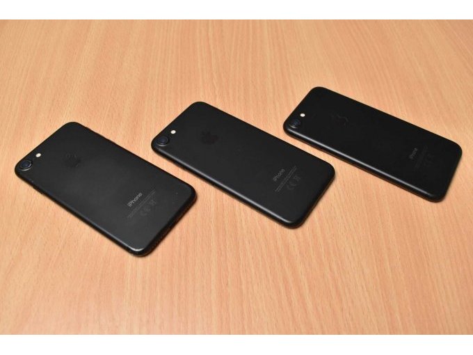 1 Apple iPhone 7 schwarz 32 GB – foto 2 – kavel bij Zoll-Auktion, Lage