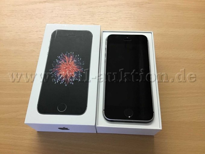 Vorderseite iPhone SE 1, A1723 mit Karton