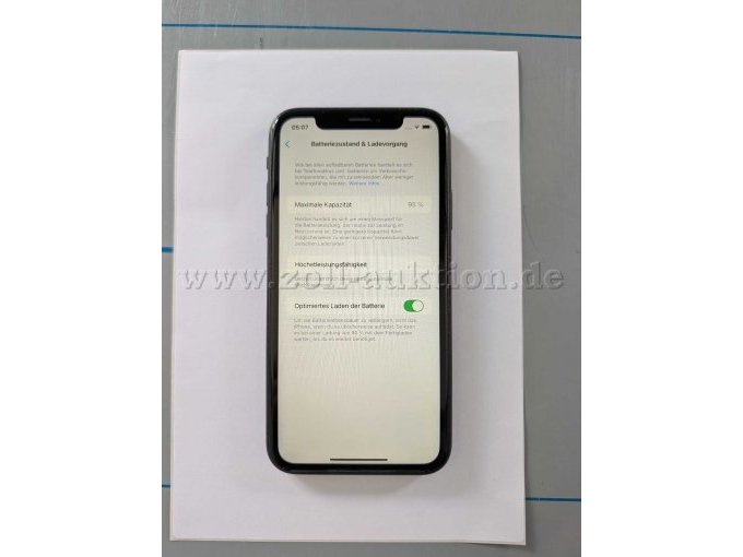 Handy Vorderansicht / Batteriezustand & Ladevorgang