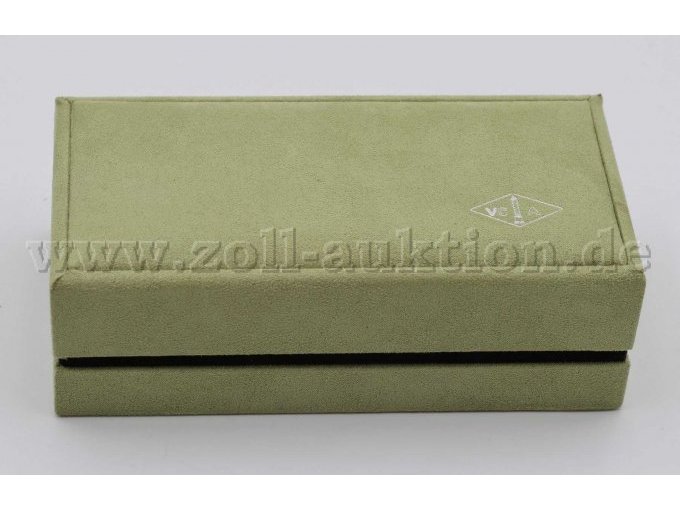 geschlossenes Etui