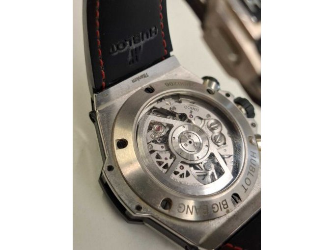 weitere Ansicht Gehäuse Rückseite