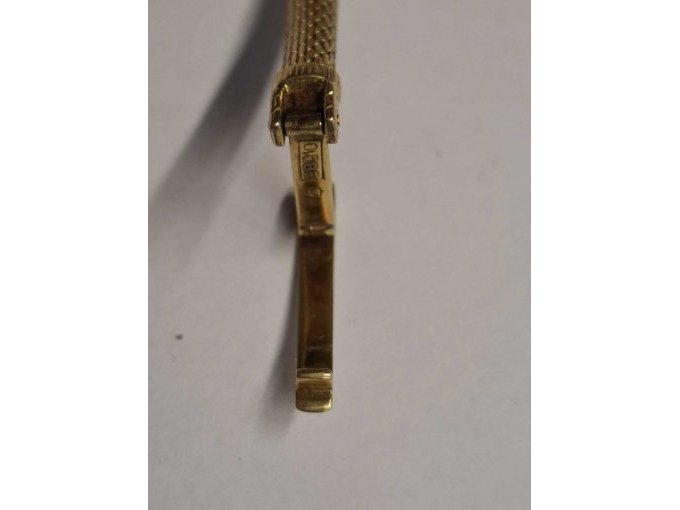 Verschluss mit Punze