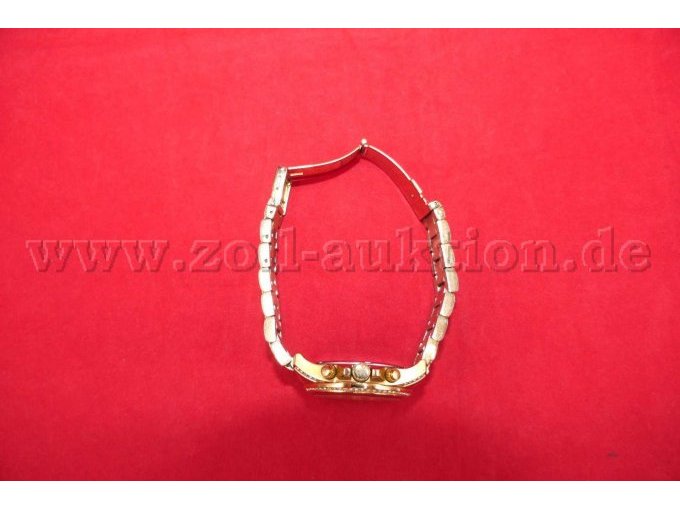 Gesamtansicht seitlich mit geöffnetem Verschluss