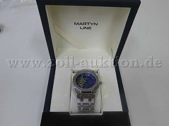 Uhr in Box