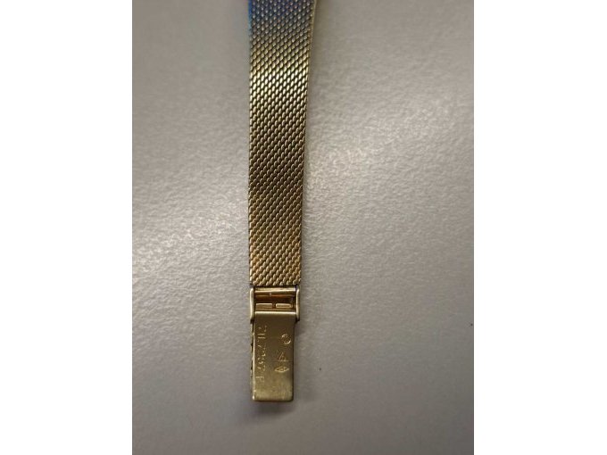 Verschluss geöffnet (1)