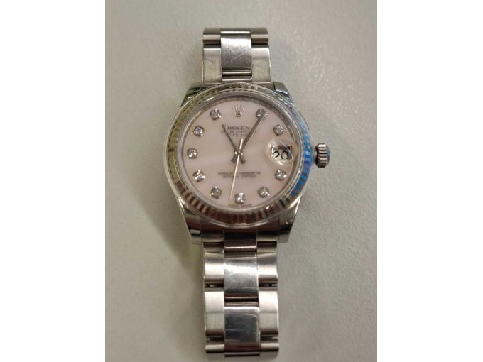 weiteres Bild Uhr liegend