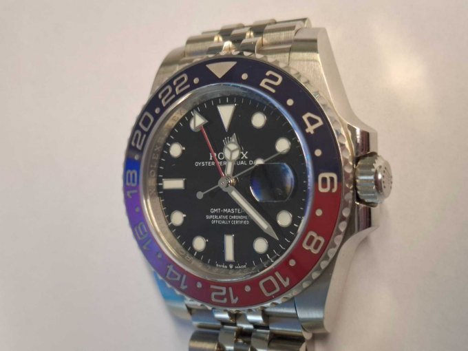 seitliche Ansicht Gehäuse Vorderseite