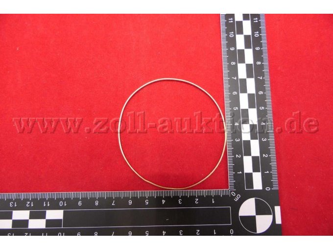 Armreif mit Maßstab