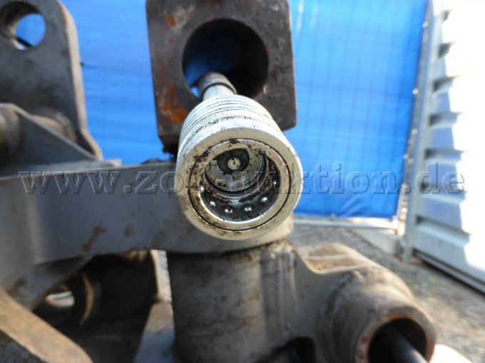 Löffelschwenkkopf hydraulische Schlauch