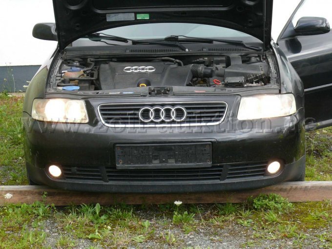 Scheinwerfer