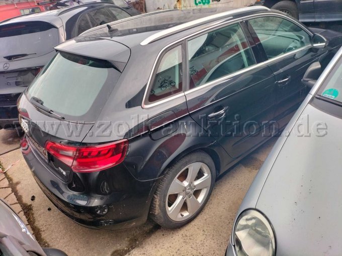 1 Audi, A3 Sportback, zwart – foto 3 – kavel bij Zoll-Auktion, Hamburg