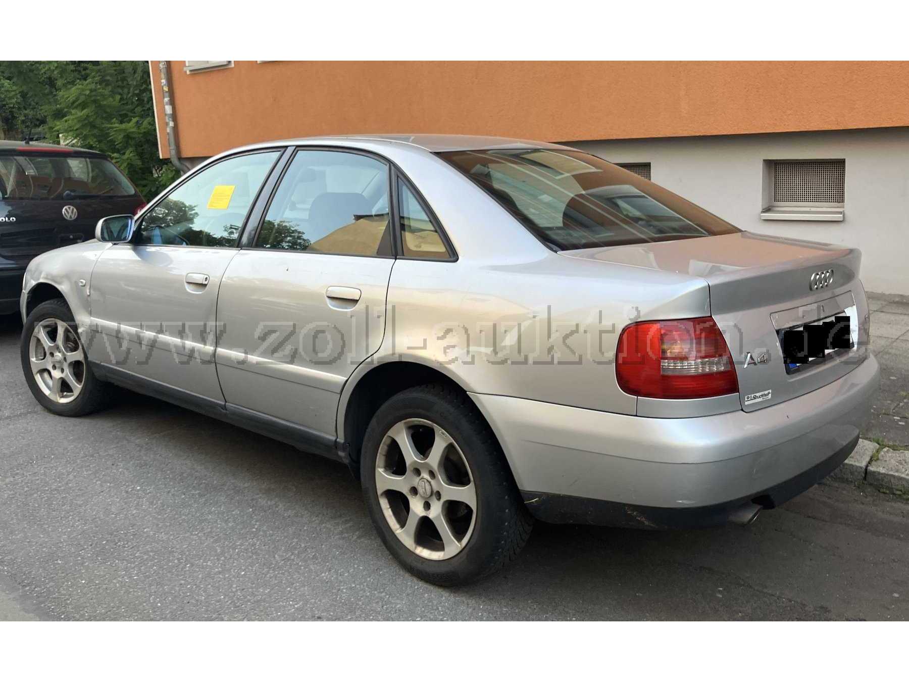 Heck und Fahrseite