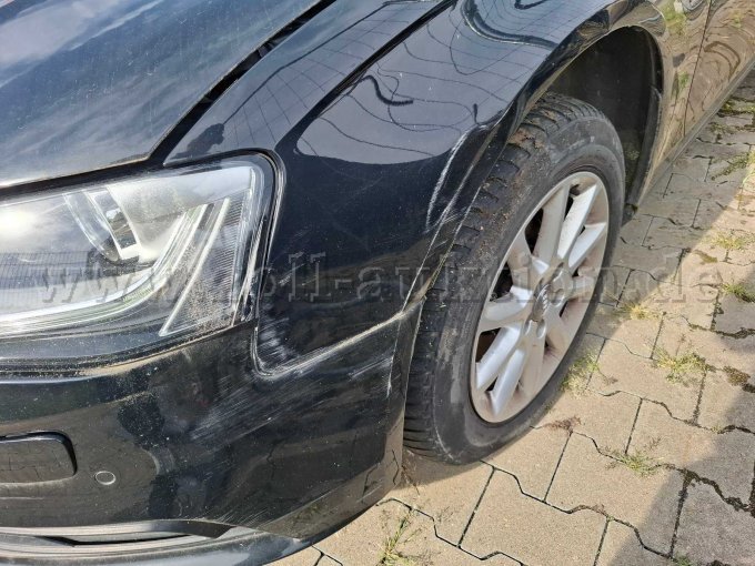 1 Audi A4 2.0 TDI DPF clean diesel Avant Ambiente – foto 6 – kavel bij Zoll-Auktion, Overath
